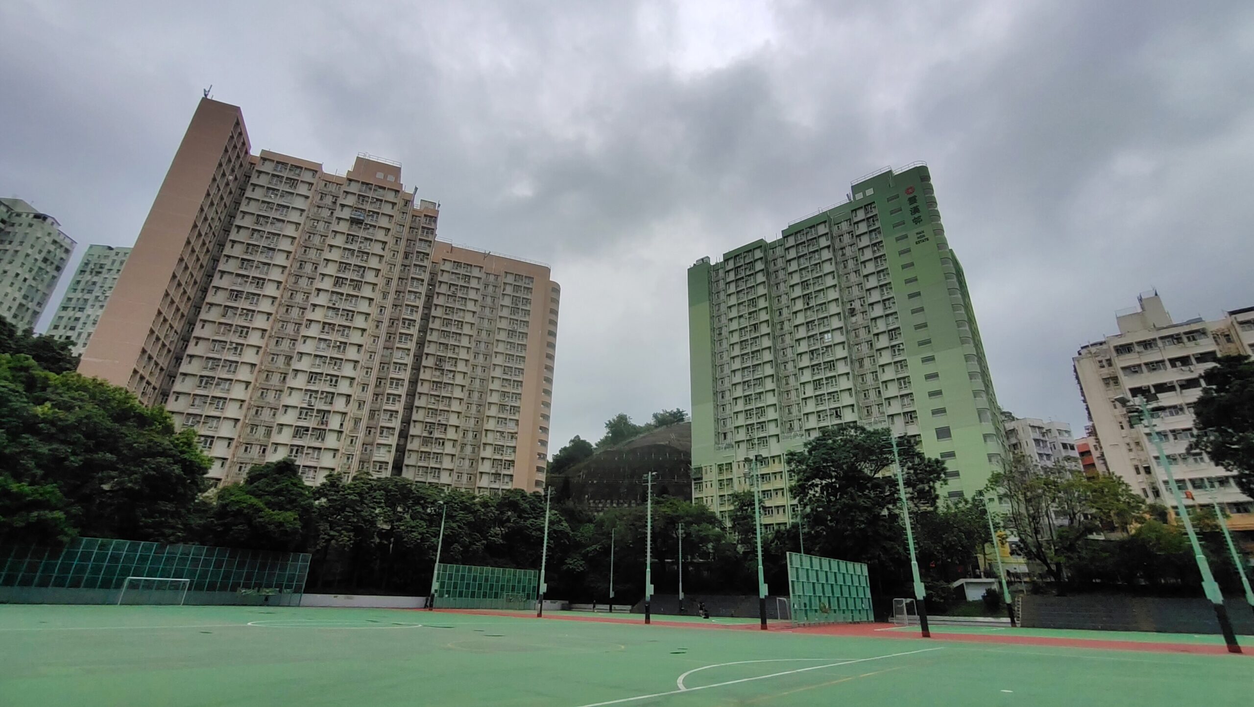 雲漢邨